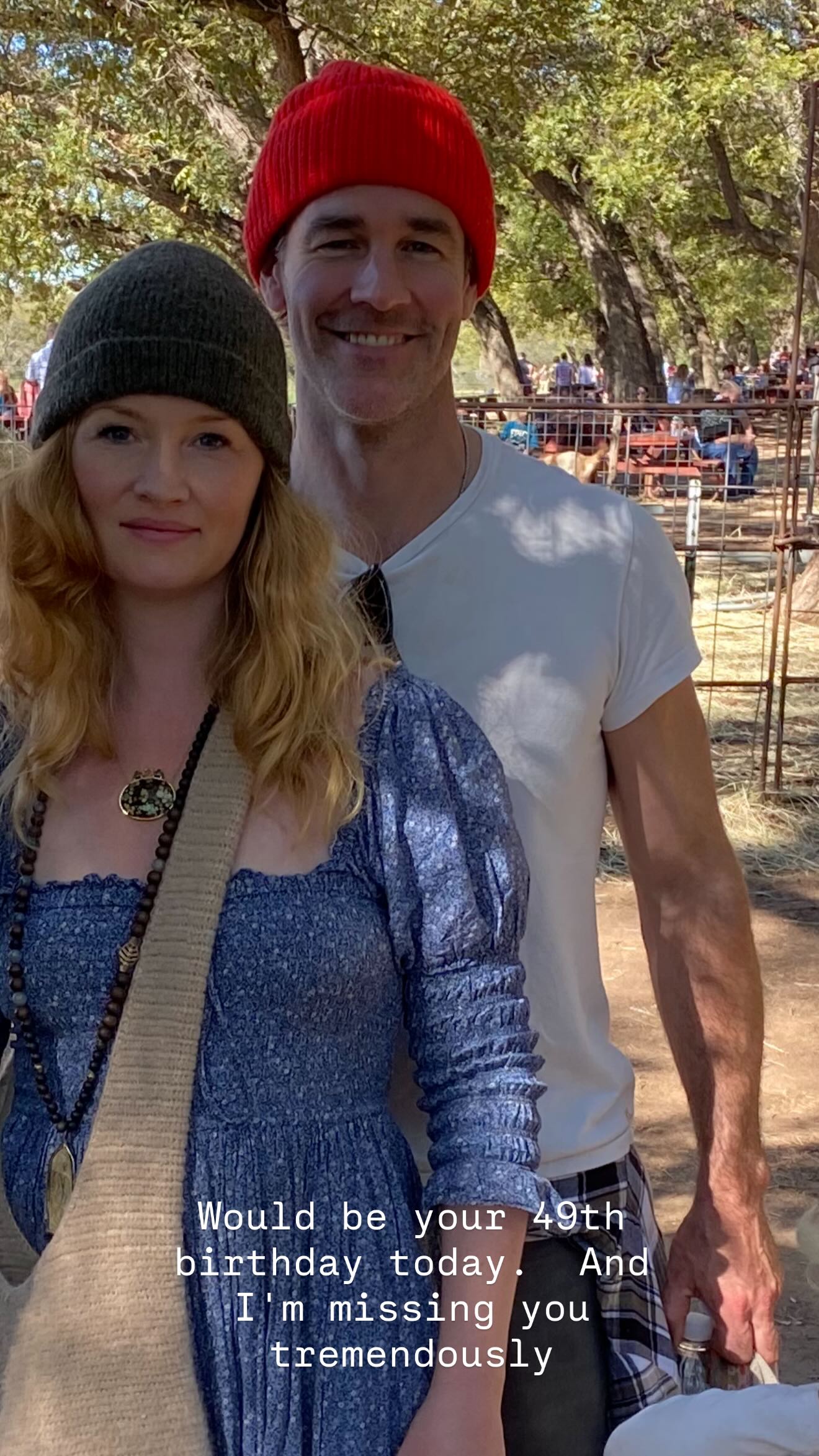 La estrella de Carolina del Sur Joyce Edwards reacciona a su madre bailando contra LSU en el Torneo de la SEC