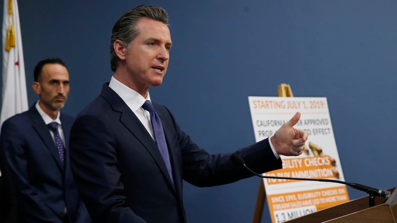 Newsom diz a Half Moon Bay: construa mais moradias ou enfrente ações legais
