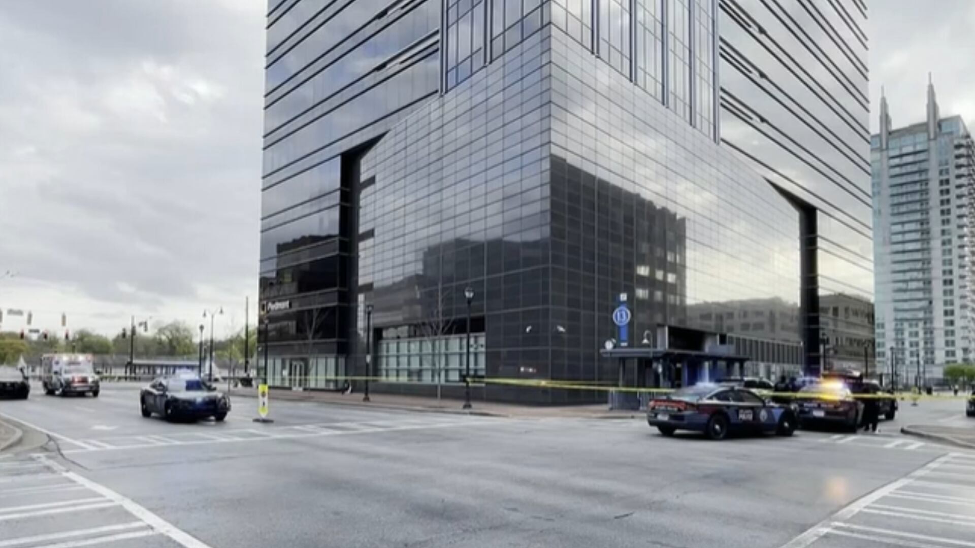 1 morto, 2 feridos em tiroteio perto de Atlantic Station, dizem a polícia